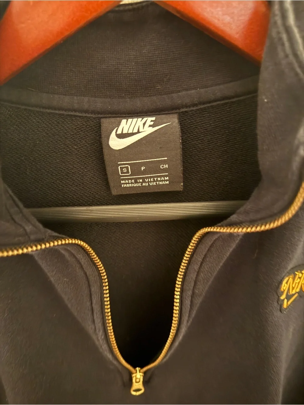 Nike Black & Gold Quarter Zip Pullover Sweatshirt Size Small